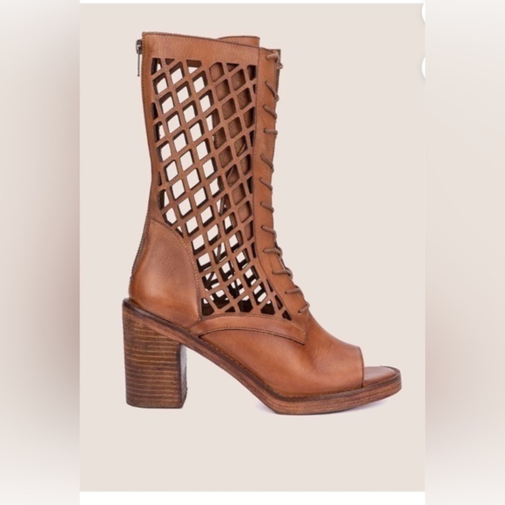 Vintage Foundry Co. Women's Normandy Boot New in Box